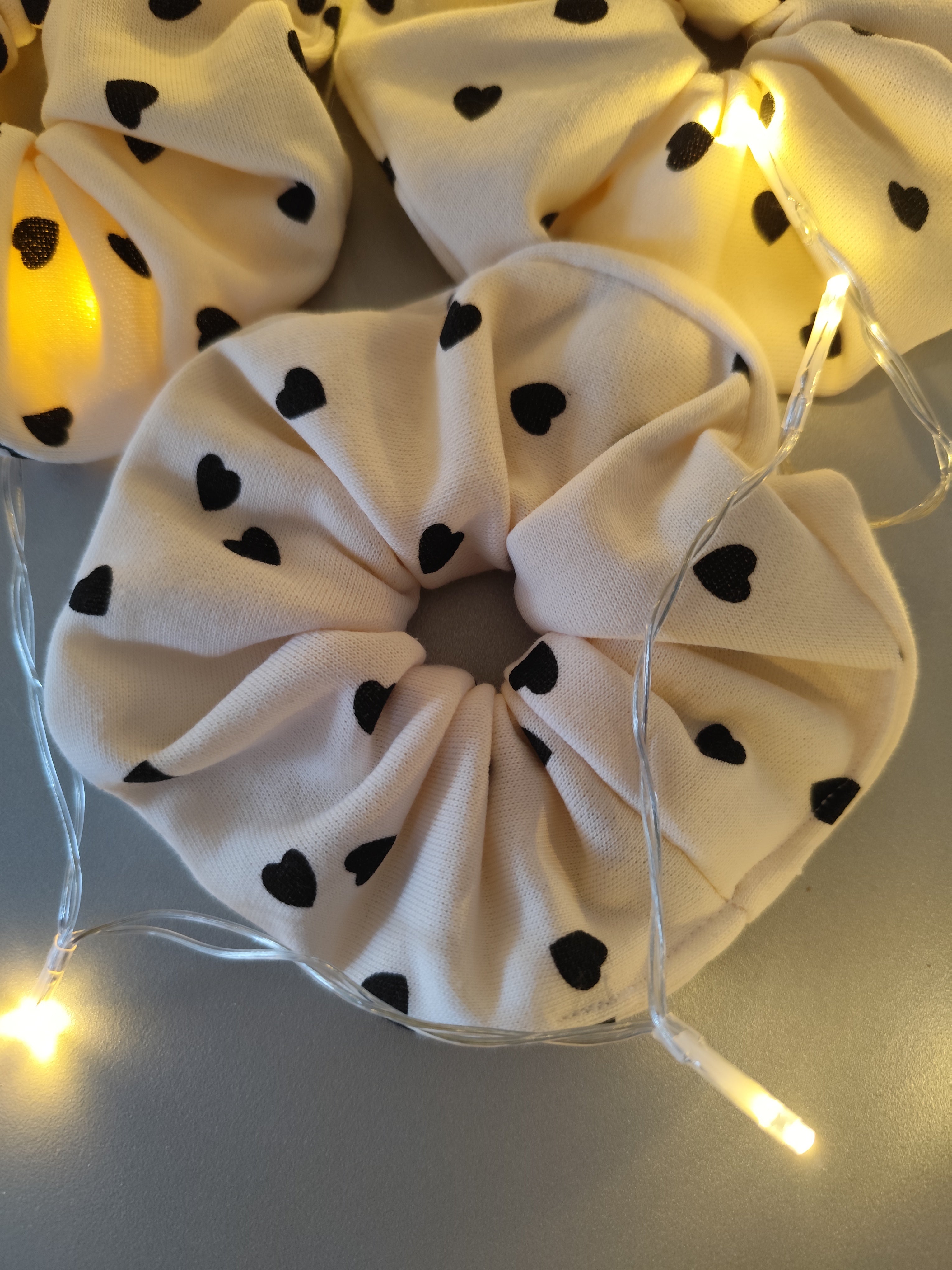 Lot de 2 chouchous - Motifs Coeurs